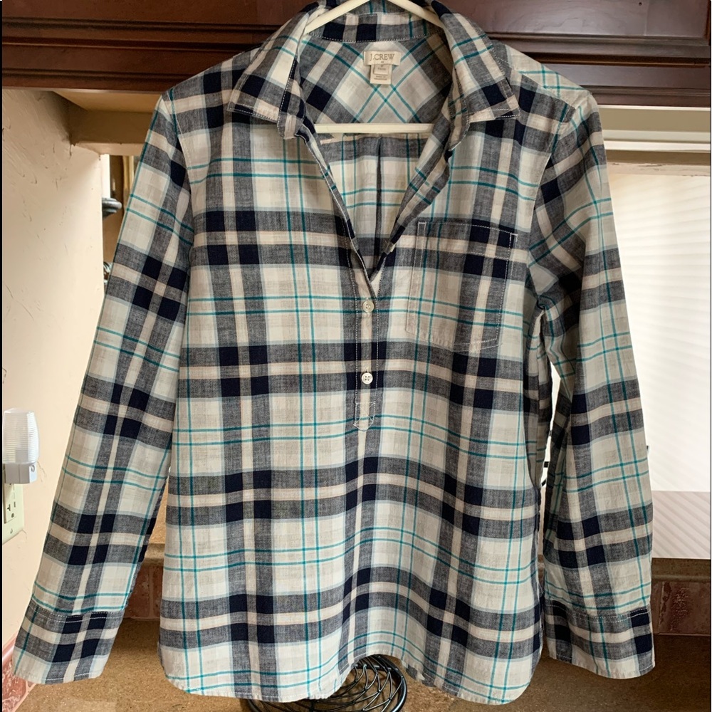 J Crew pullover shirt